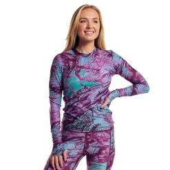 Realtree Women's Long Sleeve Shirt With Thumb Holes | Aspect -Camouflage Sales Shop Aspect Fishing Long Sleeve Shirt with Thumb Hole in Pink 22629.1642625278