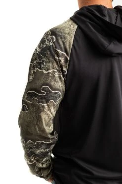 Realtree Men's Folsom Performance Hooded Long Sleeve Tee | EXCAPE -Camouflage Sales Shop C11210 BK detail3 13390.1693250511