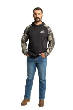 Realtree Men's Folsom Performance Hooded Long Sleeve Tee | EXCAPE -Camouflage Sales Shop C11210 BK front 88715.1693250511