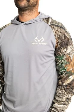 Realtree Men's Folsom Performance Hooded Long Sleeve Tee | EDGE 11 Realtree Men's Folsom Performance Hooded Long Sleeve Tee | EDGE -Camouflage Sales Shop C11210 GY detail 02569.1693249564