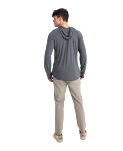 Realtree Fishing Bamboo Men's Long Sleeve Black Hooded Shirt 13 Realtree Fishing Bamboo Men's Long Sleeve Black Hooded Shirt -Camouflage Sales Shop M104 BK BACK FULL 97586.1683214338