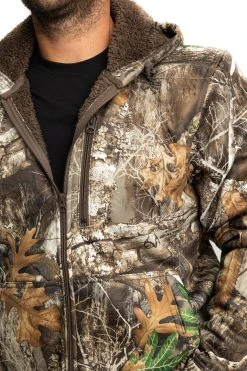 Realtree Men's High Pile Jacket | EDGE 17 Realtree Men's High Pile Jacket | EDGE -Camouflage Sales Shop M302 ED detail 76521.1693242933