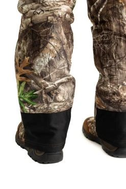 Realtree Camo Pro Staff Insulated Waterproof Bibs | EDGE 18 Realtree Camo Pro Staff Insulated Waterproof Bibs | EDGE -Camouflage Sales Shop RO529 ED KICKPLATE 08718.1692996001